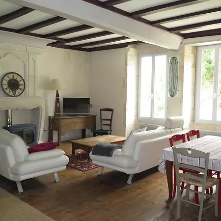 Lägenhet Le Clos Du Colombier